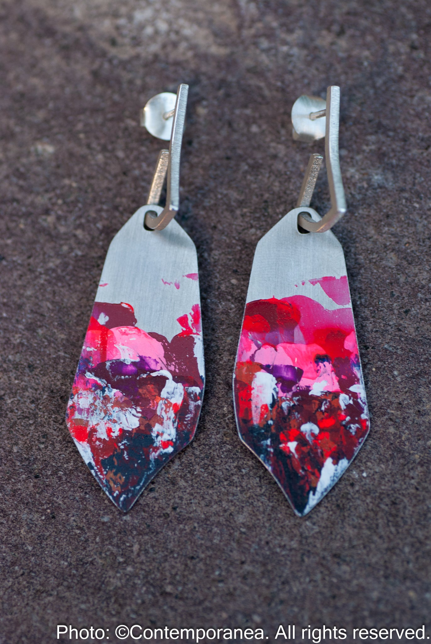 Geometries - Large in in magenta shades