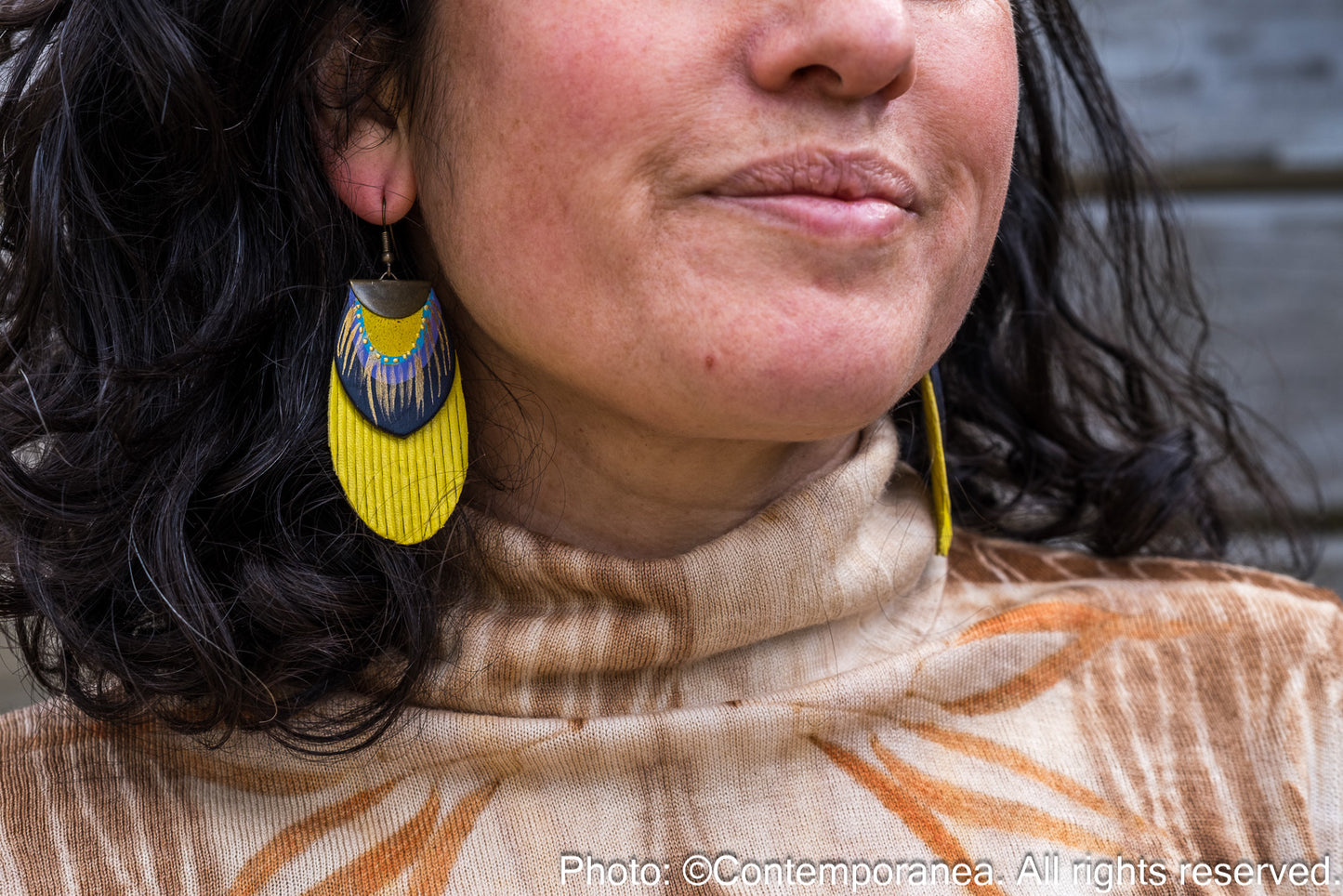 Round Feather earrings - yellow