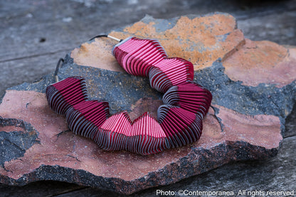 Serpentine Necklace - magenta