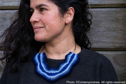 Serpentine necklace - Blue Stricking