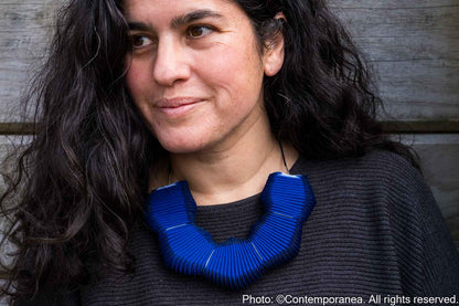 Serpentine necklace - Blue Stricking