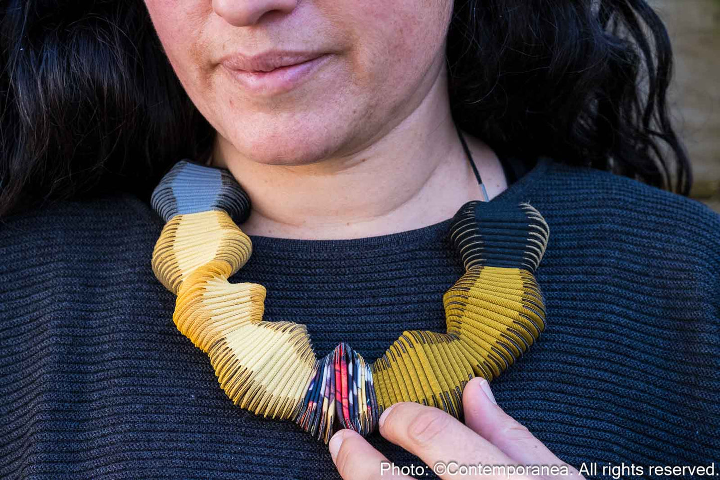 Serpentine necklace - Ochre