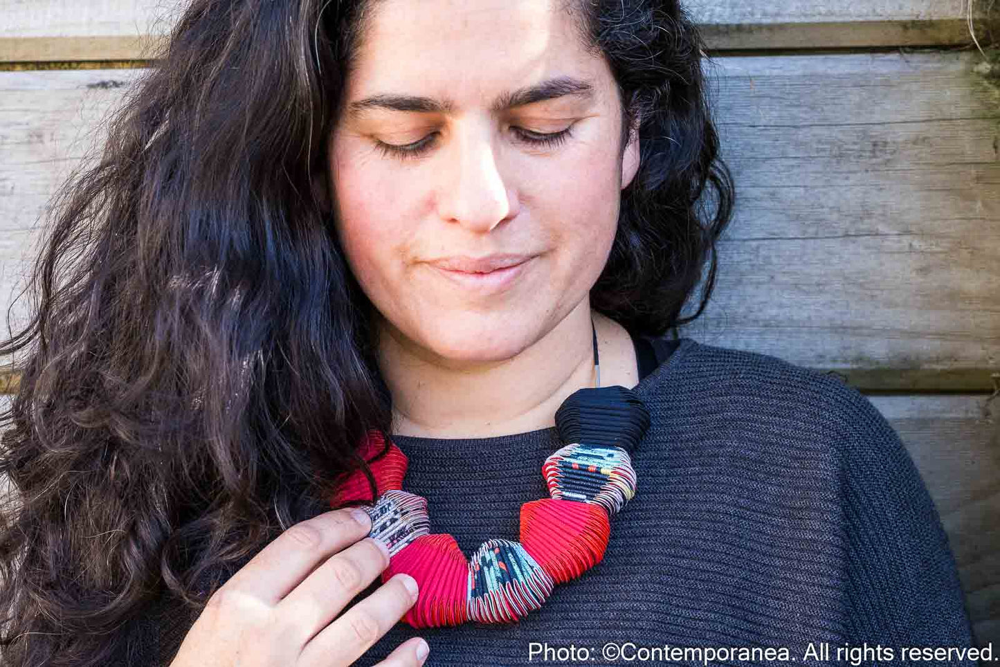 Serpentine necklace - Red Orange and Black