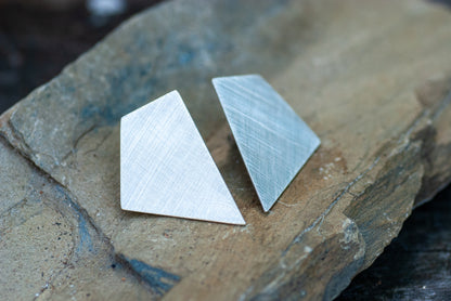 Trapezoids small silver studs