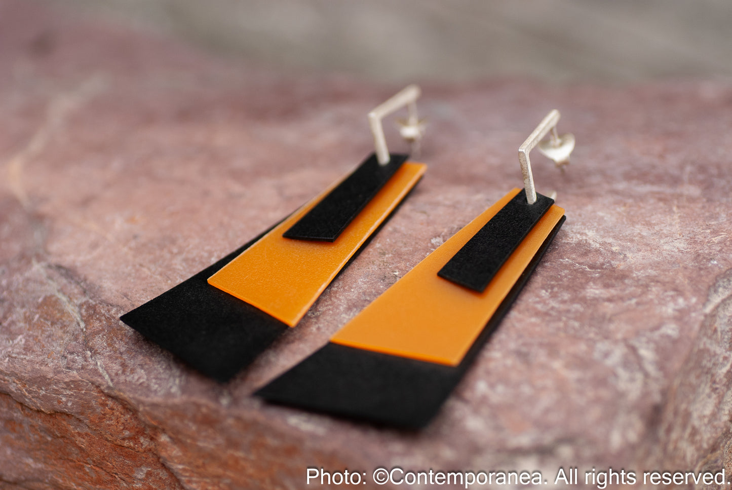 Geometries earrings - in orange