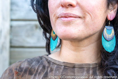 Round Feather earrings - turquoise