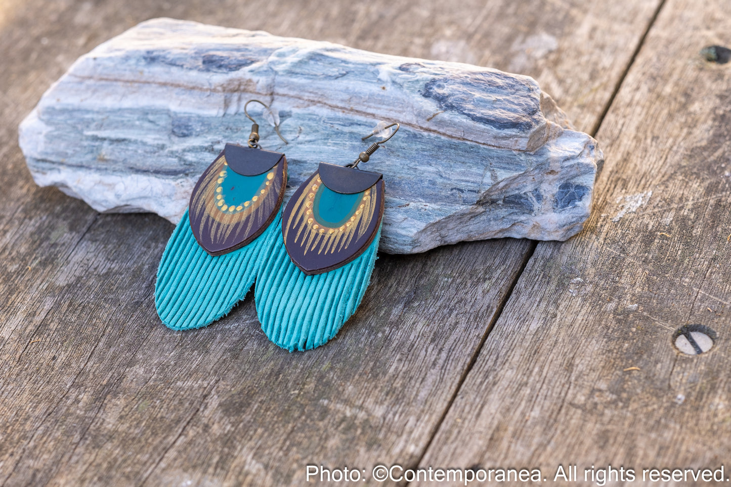 Round Feather earrings - turquoise