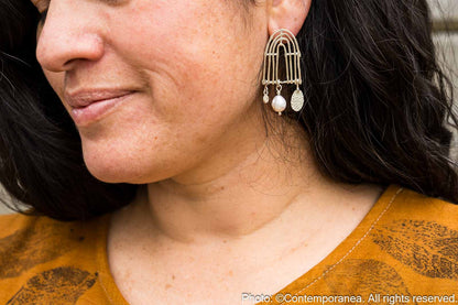 Muisca Pearl earrings