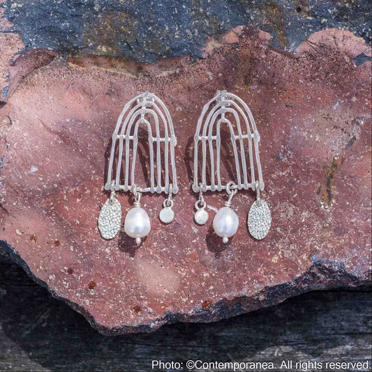 Muisca Pearl earrings