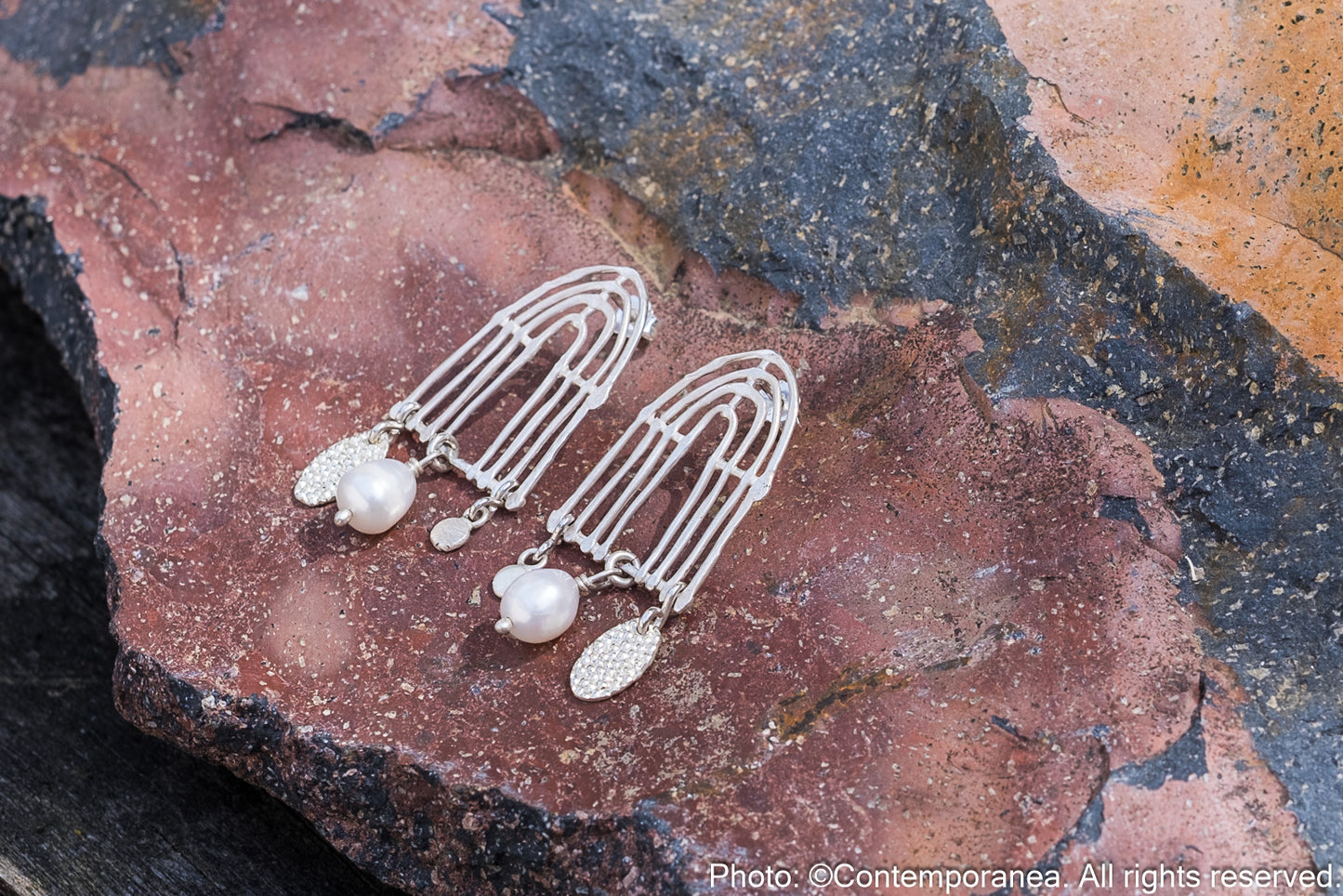 Muisca Pearl earrings