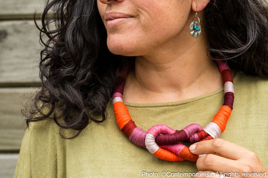 Nudo necklace - Infinite Red