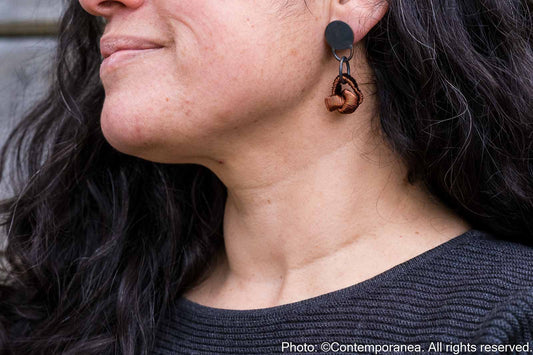 Nudo Earrings in copper
