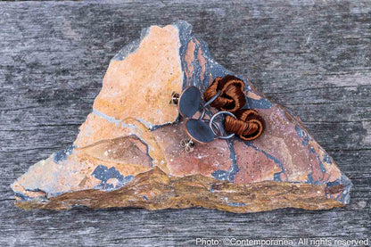 Nudo Earrings in copper