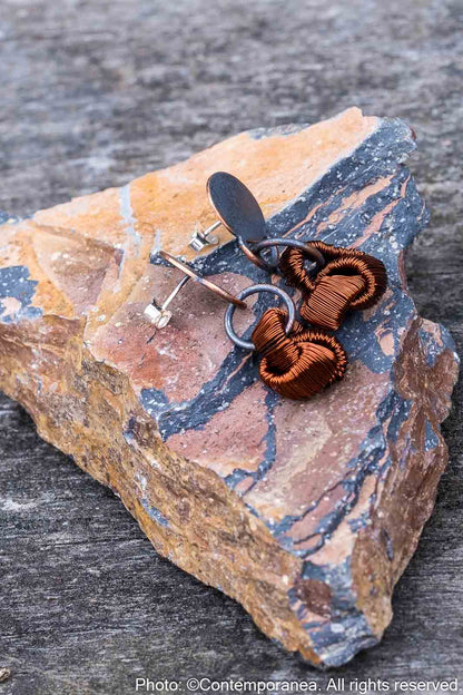 Nudo Earrings in copper