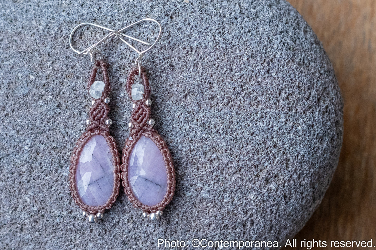 Sapphire drop macrame earrings